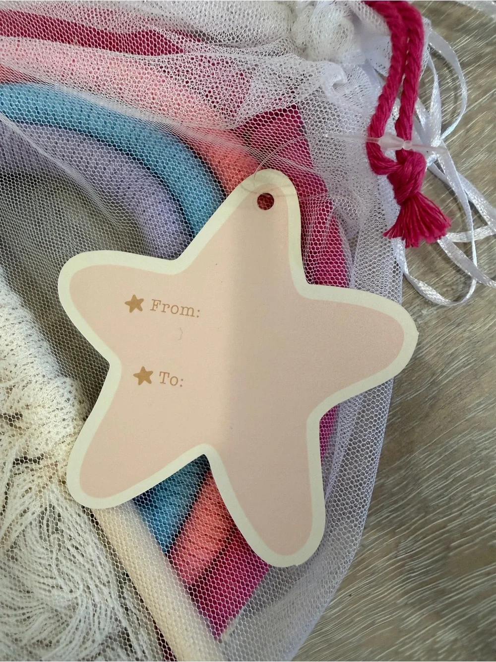 Rainbow Bow Holder & Bows